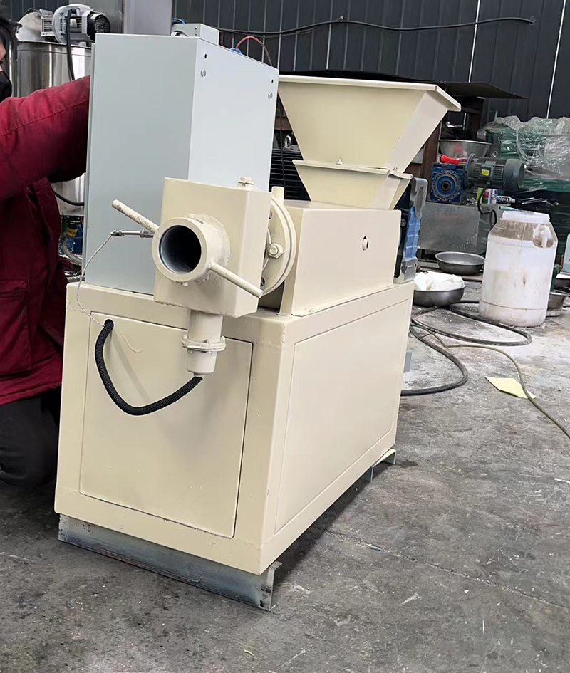 Линия для производства туалетн – обзор и цена Soap Making Machine Price